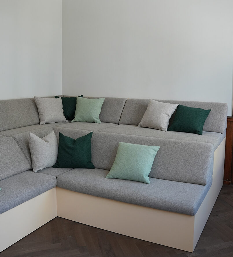 Event Minikino 4 aspect ratio 344 381