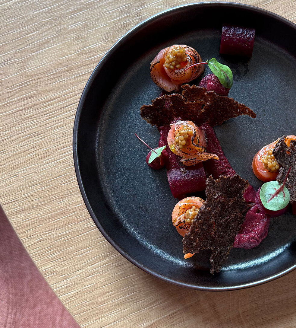 Kachel4 Restaurant UnserRaum aspect ratio 345 382